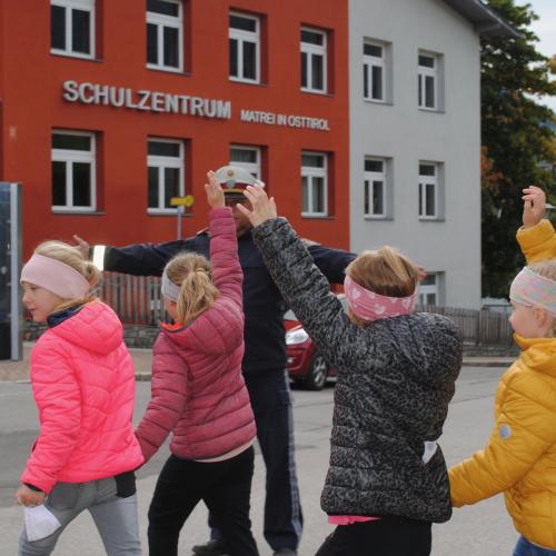Sicher unterwegs auf dem Schulweg 1. Klassen 
