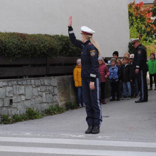 Sicher unterwegs auf dem Schulweg 1. Klassen 