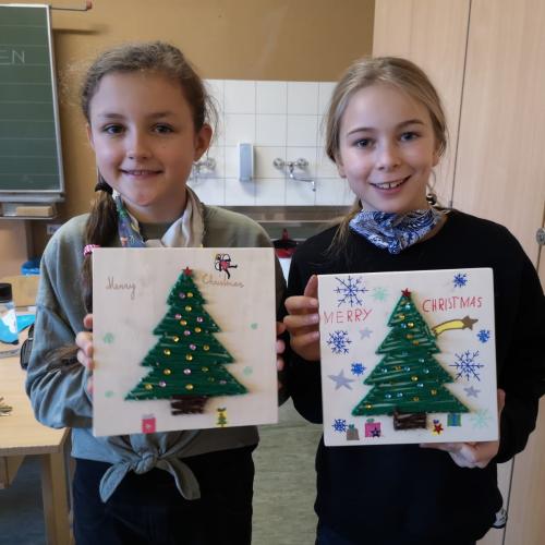 4c weihnachtliche Fädelbilder