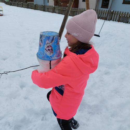 Spielen im Schnee 3c