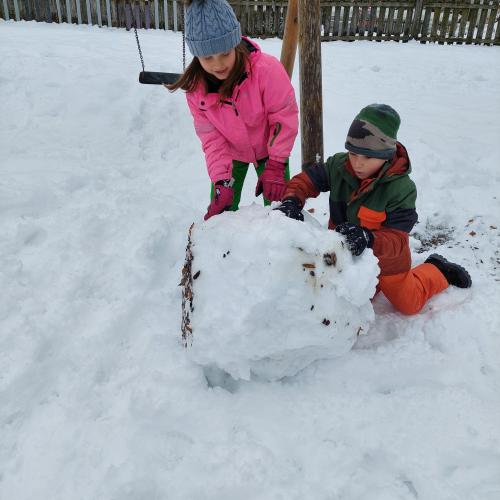 Spielen im Schnee 3c