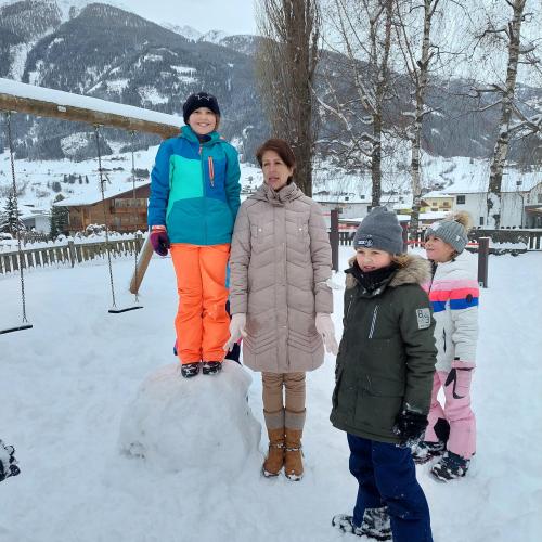Spielen im Schnee 3c