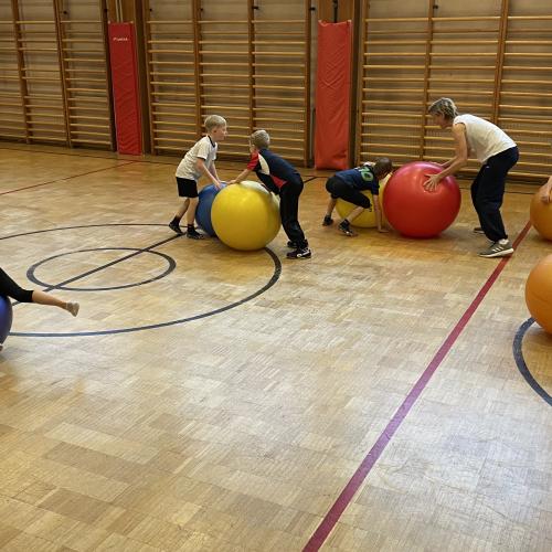 Turnen mit Rebekka Egger
