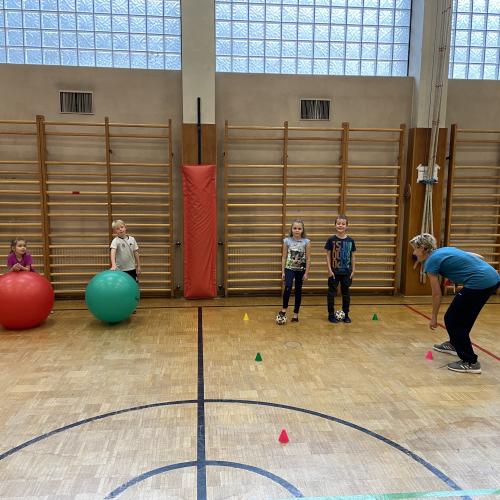 Turnen mit Rebekka Egger