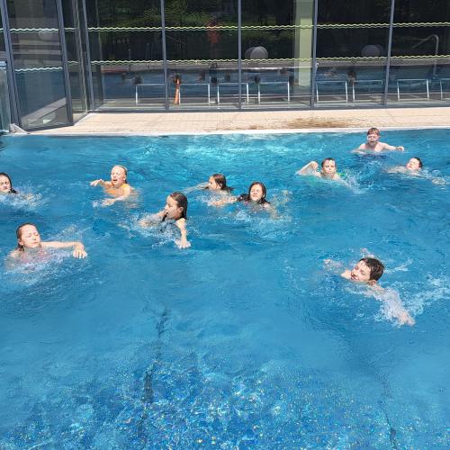 Schwimmen in Lienz