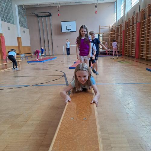 Rebekkaturnen 2b