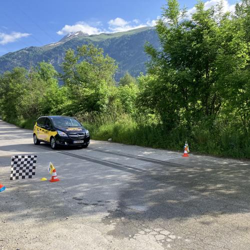 Hallo Auto