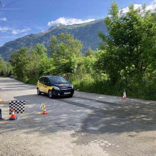 Hallo Auto