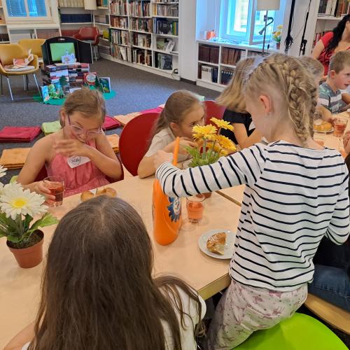 Lesung 2b Bilderschiene 