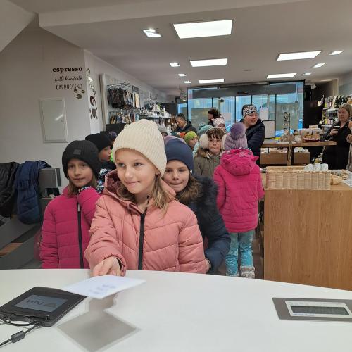 Besuch der Post 3b