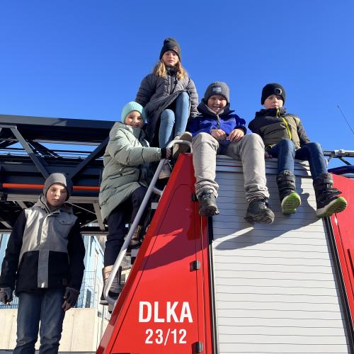 Projekt „Weihnachtskarten für die Feuerwehr“