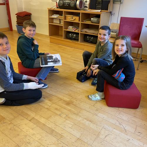 Vorlesestunde 4a in 1a