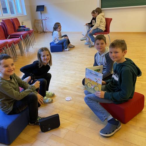 Vorlesestunde 4a in 1a