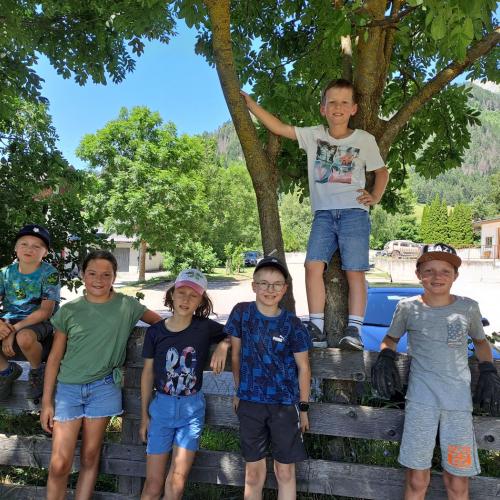 Kinder beim Wandertag