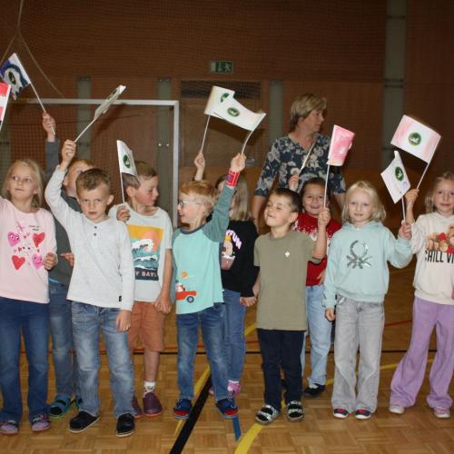 Viele Kinder beim Peace Run.