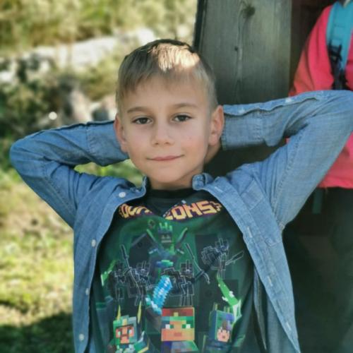 Kinder beim Wandertag.