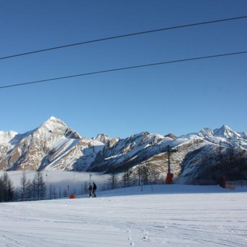 Kinder beim Schifahren