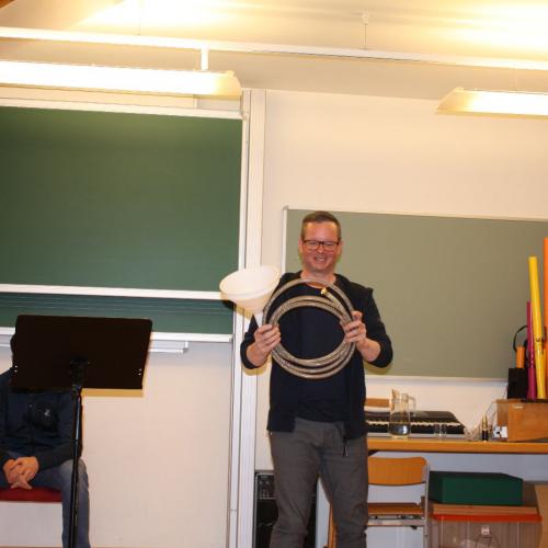 Musikschullehrer stellen Instrumente vor: Das Horn