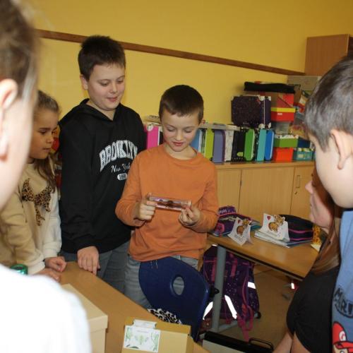 Die Kinder der 3b beim Österreichischen Vorlesetag.