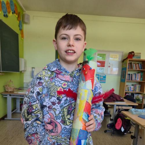 Kinder basteln Regenmacher