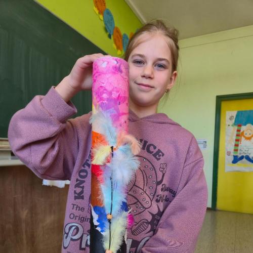 Kinder basteln Regenmacher