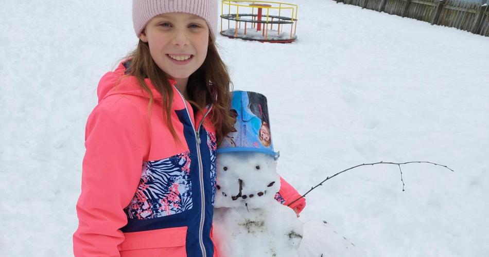 Spielen im Schnee 3c