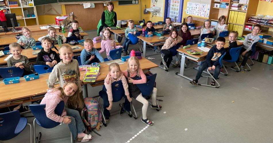 Die Kinder erhalten eine Einführung in das Thema "Nationalpark". 